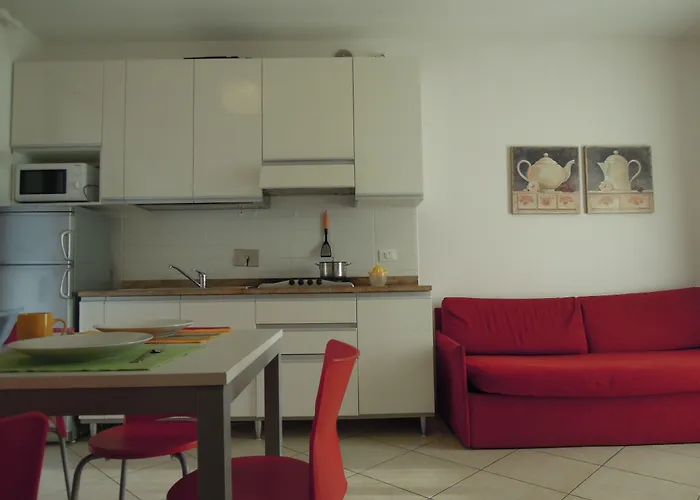 Modern With Swimming Pool *