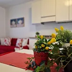 Modern With Swimming Pool Apartmán Bibione