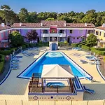 Daire Modern With Swimming Pool *