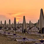 Modern With Swimming Pool * Bibione