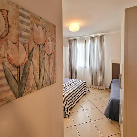 Appartement Modern With Swimming Pool *