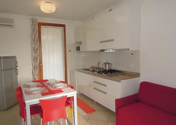 Apartman Modern With Swimming Pool Bibione