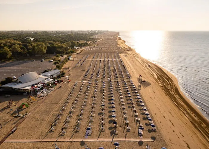 Modern With Swimming Pool * Bibione